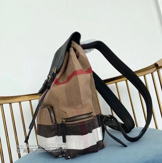 Burberry專櫃新款雙肩包 巴寶莉大號The Rucksack軍旅背包  db1198